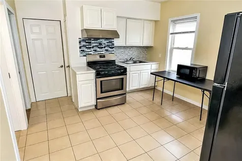32 Slater Street Fall River MA 02720