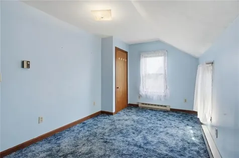 12 Robert Avenue Portsmouth RI 02871