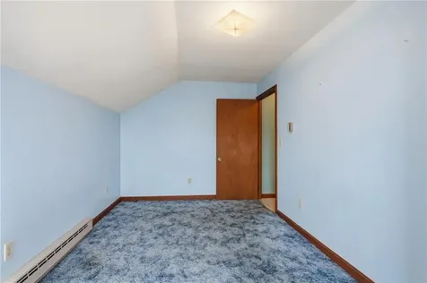 12 Robert Avenue Portsmouth RI 02871