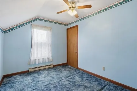 12 Robert Avenue Portsmouth RI 02871