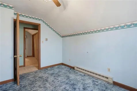 12 Robert Avenue Portsmouth RI 02871