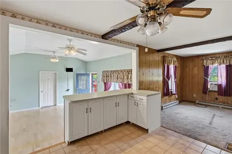 12 Robert Avenue Portsmouth RI 02871
