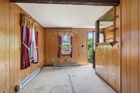 12 Robert Avenue Portsmouth RI 02871