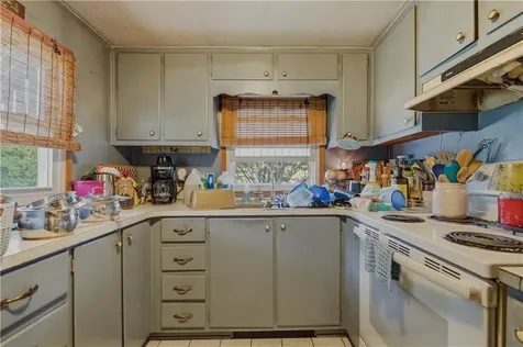 24 North Drive Portsmouth RI 02871