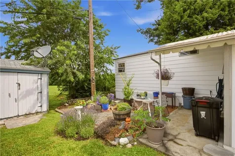 24 North Drive Portsmouth RI 02871