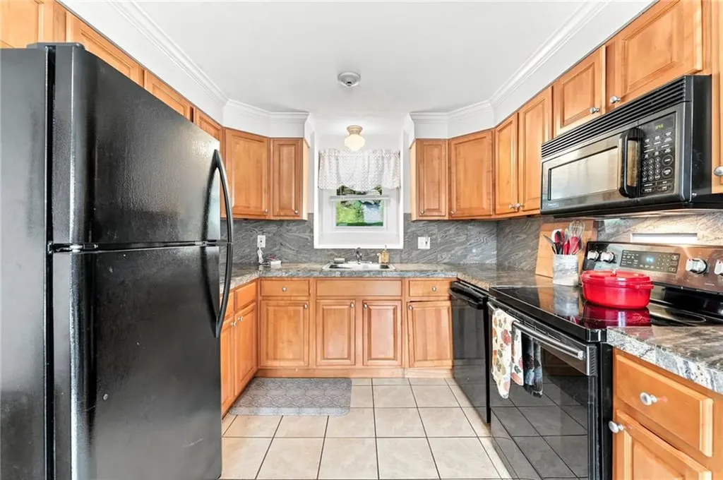 27 Cowesett Avenue West Warwick RI 02893
