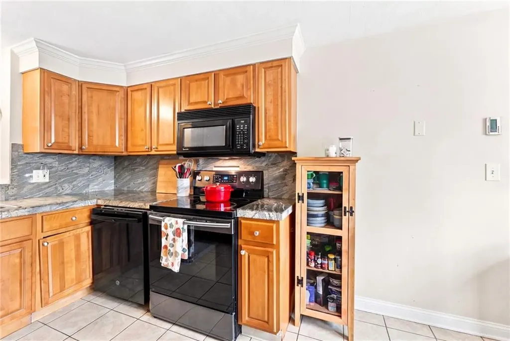 27 Cowesett Avenue West Warwick RI 02893