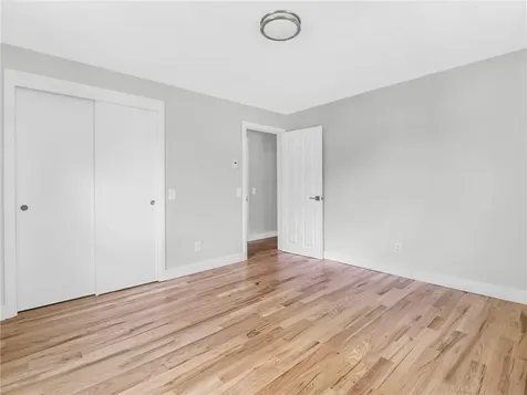 7 Jay Drive North Kingstown RI 02852