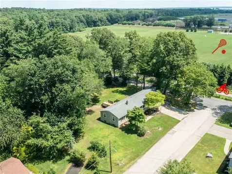 7 Jay Drive North Kingstown RI 02852