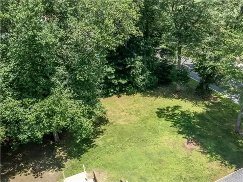 7 Jay Drive North Kingstown RI 02852