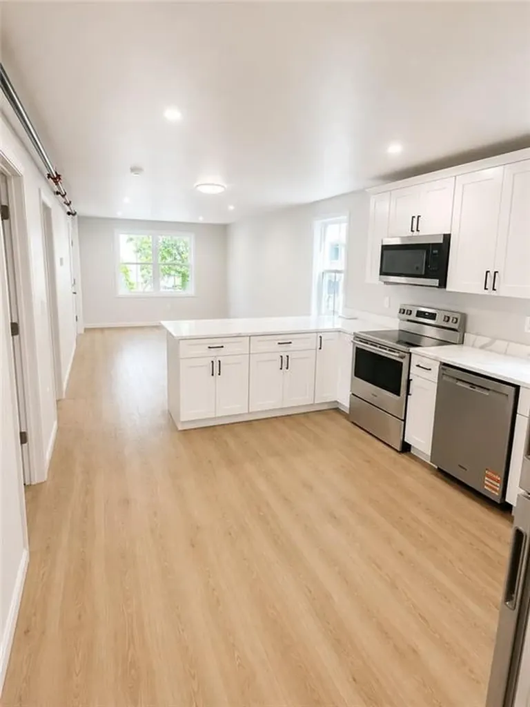 134 Florence Street Providence RI 02909