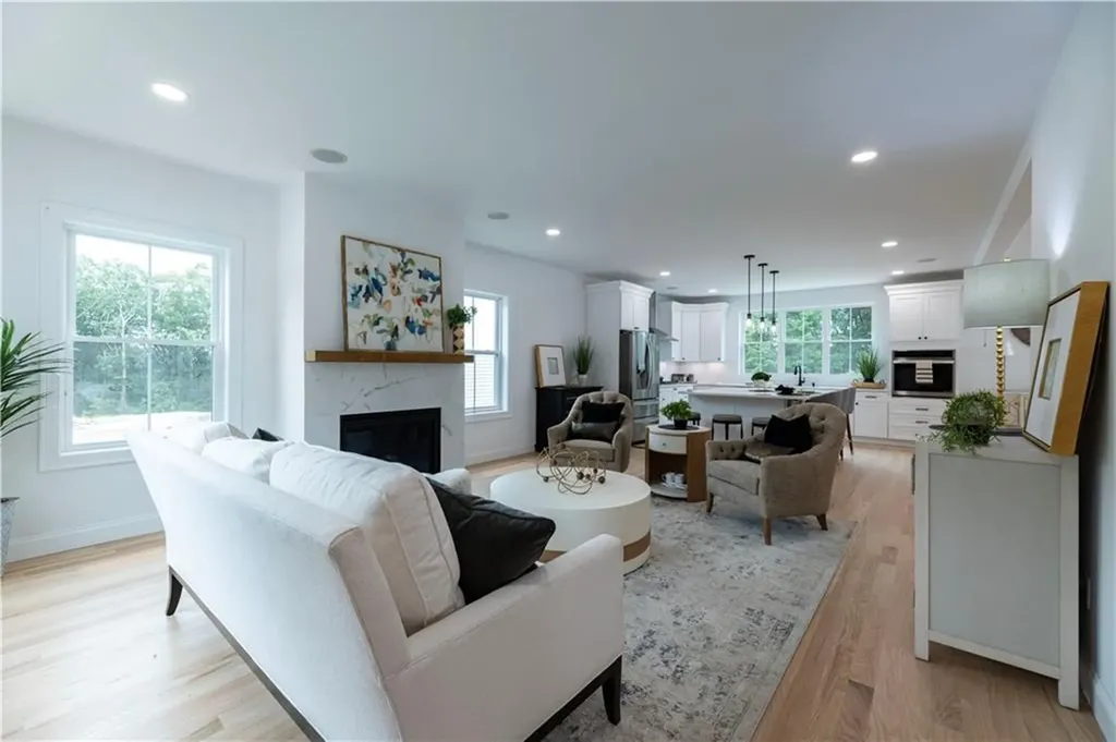 9 Stoneridge Road Smithfield RI 02917