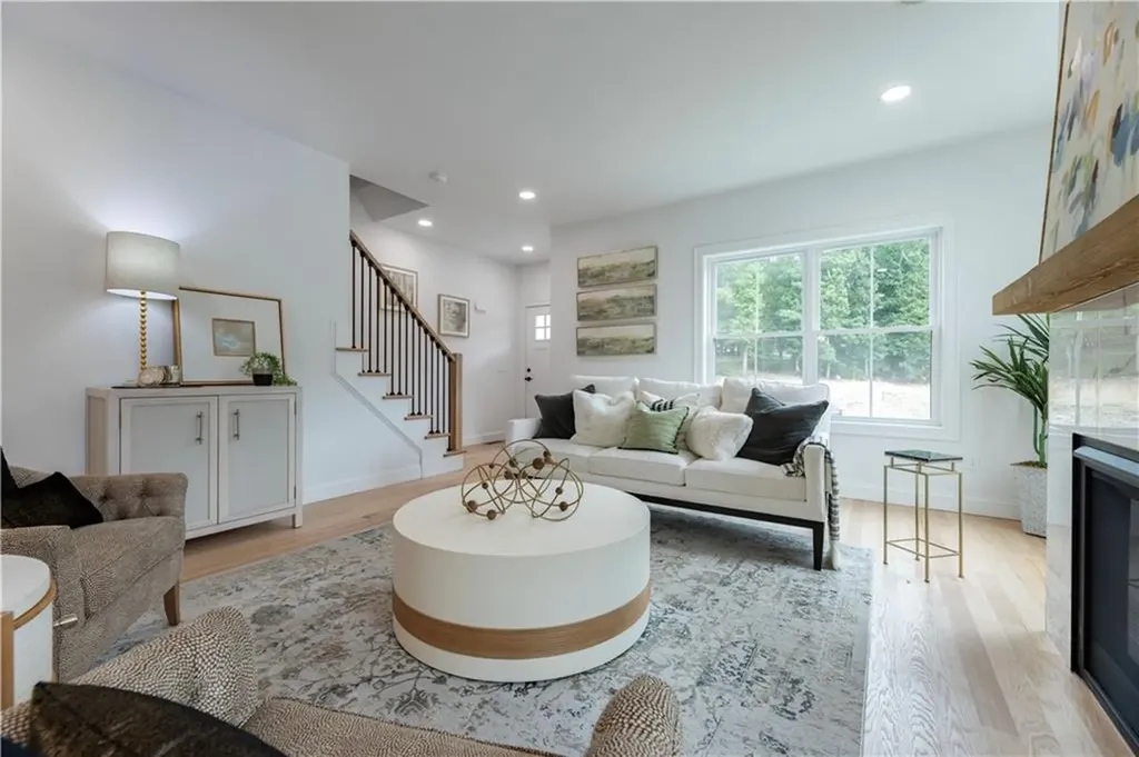 9 Stoneridge Road Smithfield RI 02917
