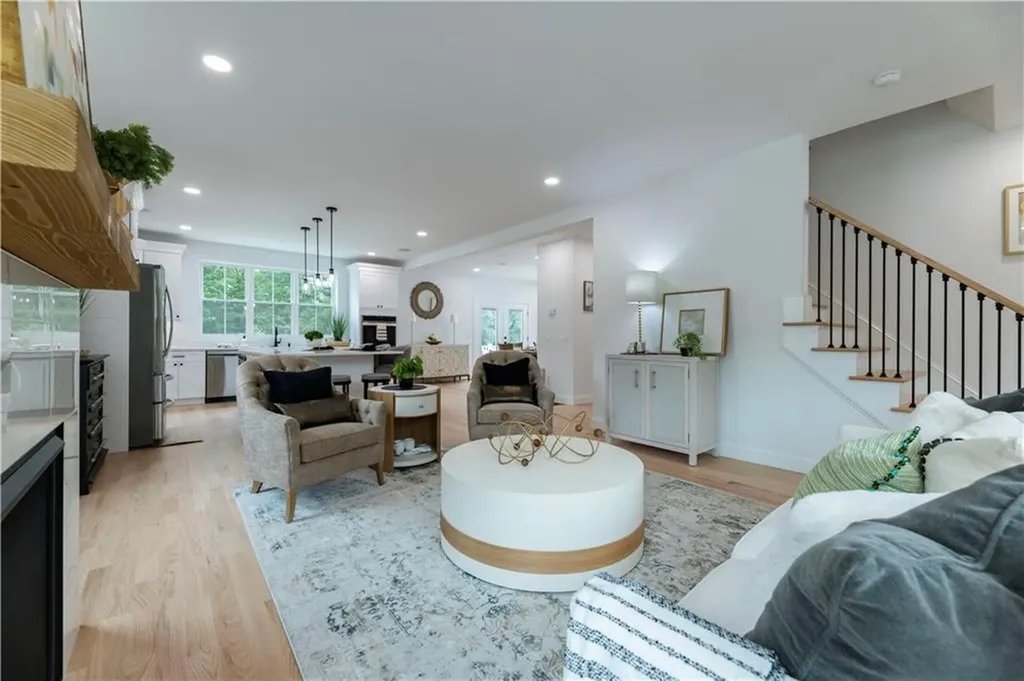 9 Stoneridge Road Smithfield RI 02917