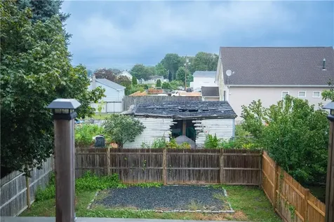 13 Island Avenue Portsmouth RI 02871