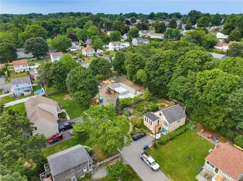 7 Broadview Avenue Bristol RI 02809