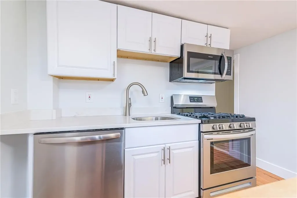 8 10 Marcello Street Providence RI 02919