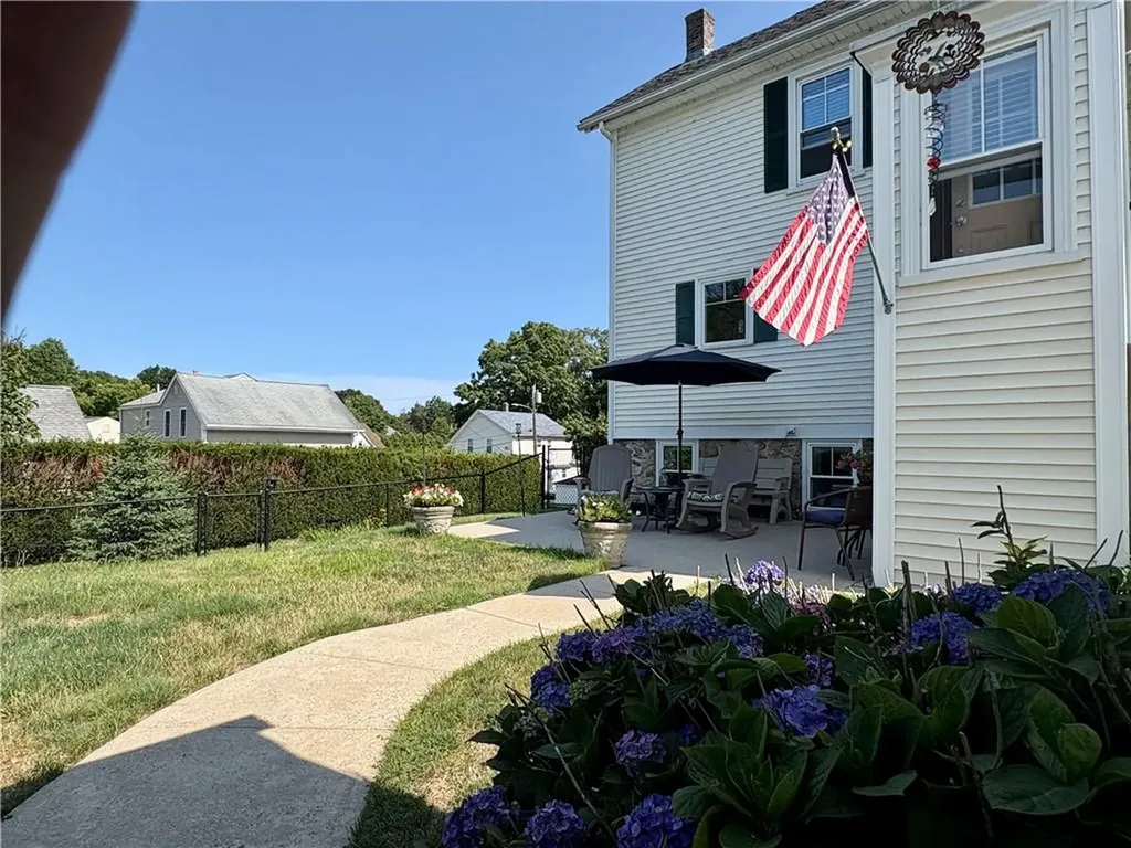65 Summit Avenue West Warwick RI 02893