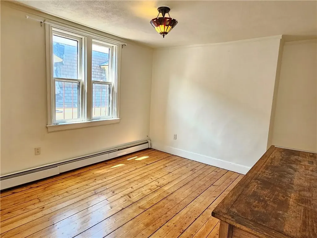 104 Chapin Avenue Providence RI 02909