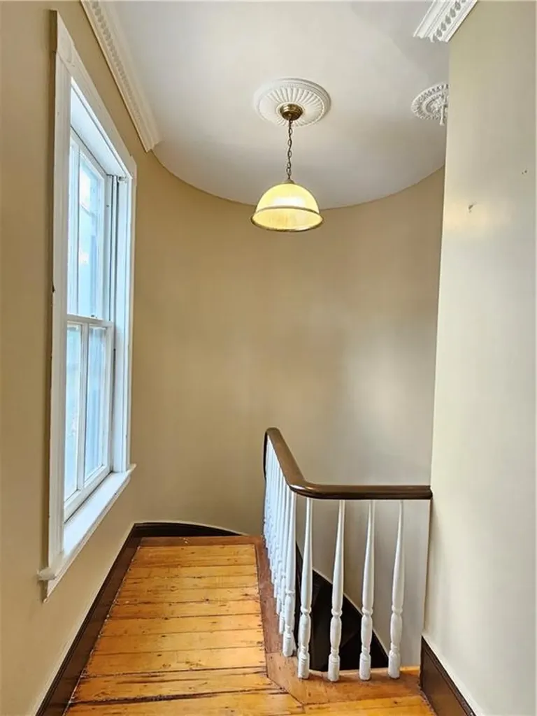 104 Chapin Avenue Providence RI 02909