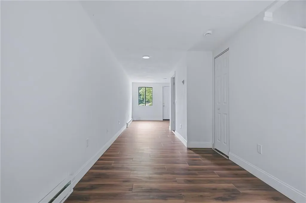 27 29 South Street West Warwick RI 02893