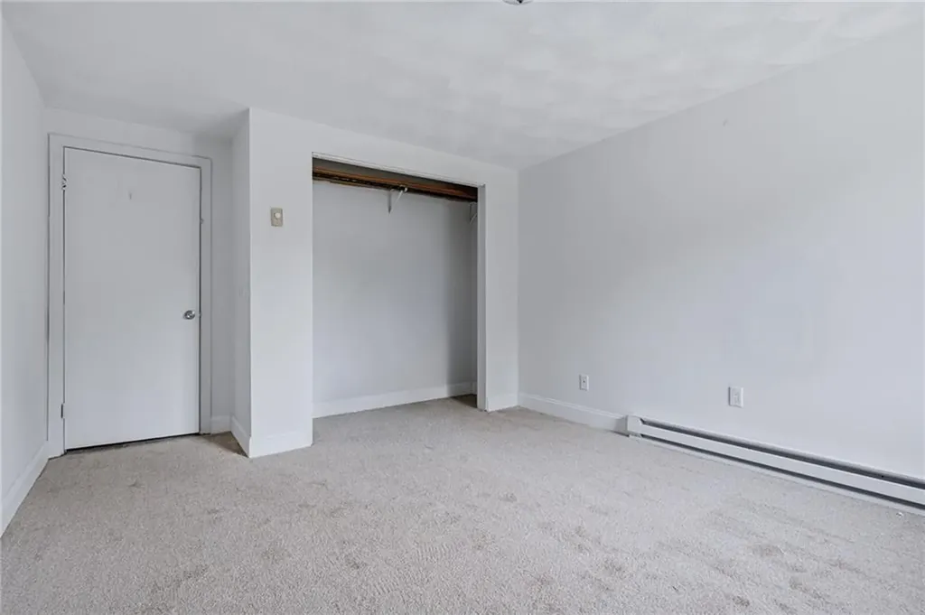27 29 South Street West Warwick RI 02893