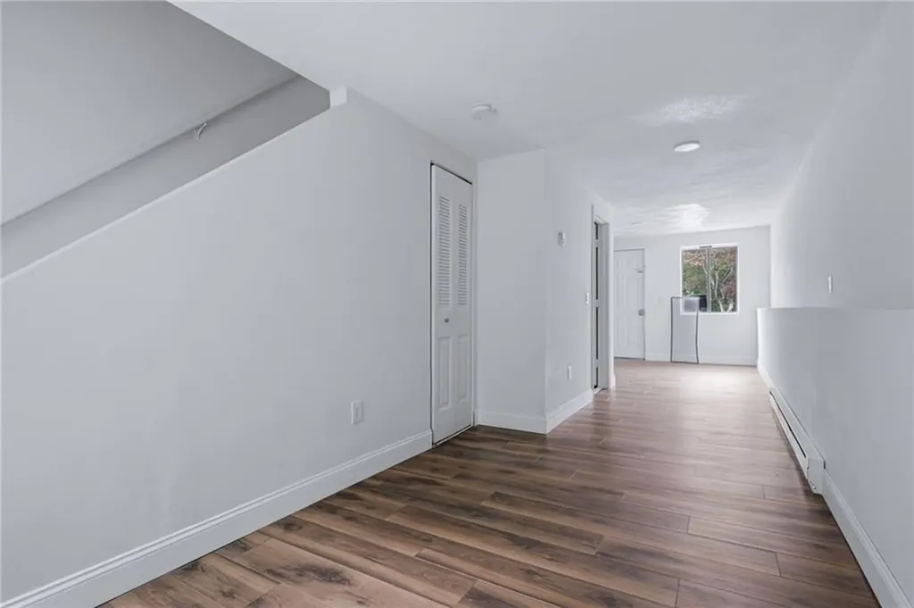 27 29 South Street West Warwick RI 02893