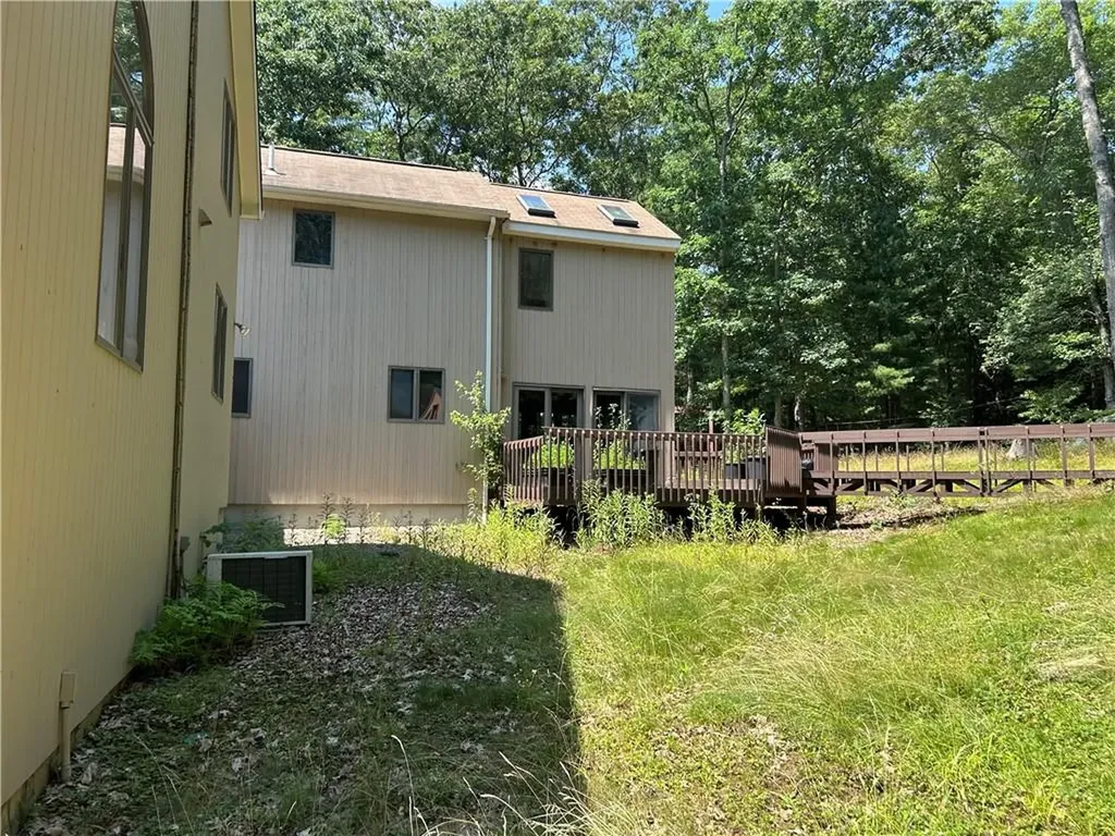 20 Fry Pond Road West Greenwich RI 02817