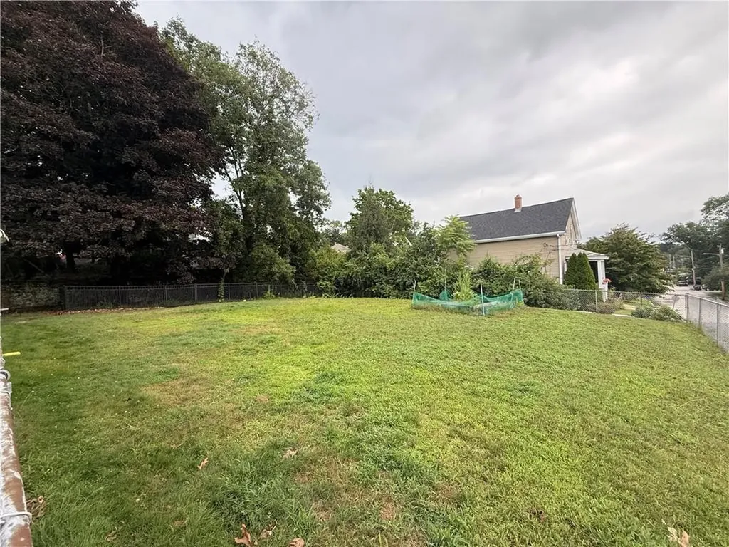 28 Arthur Street West Warwick RI 02893