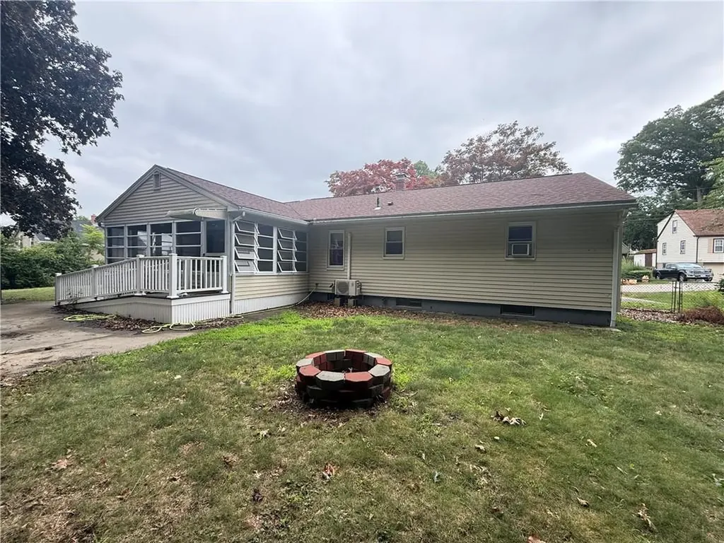 28 Arthur Street West Warwick RI 02893