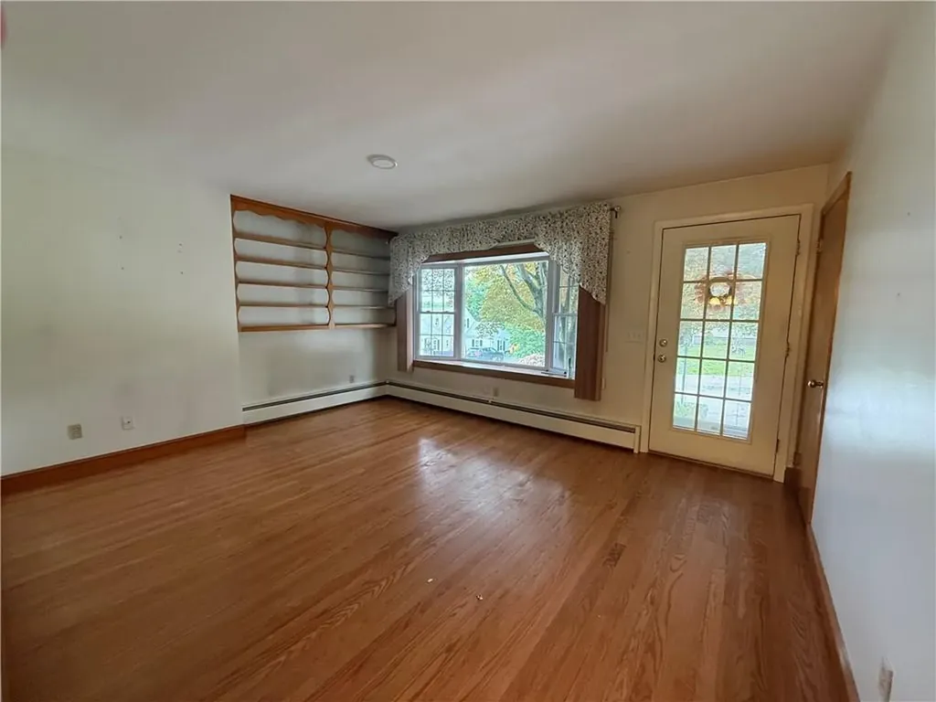 28 Arthur Street West Warwick RI 02893