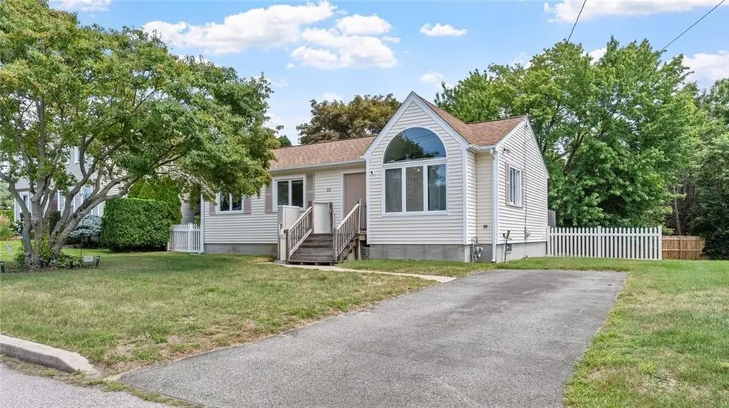 23 Justin Way Cranston RI 02910