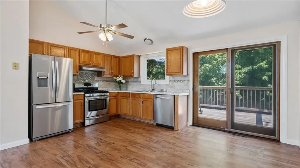 23 Justin Way Cranston RI 02910