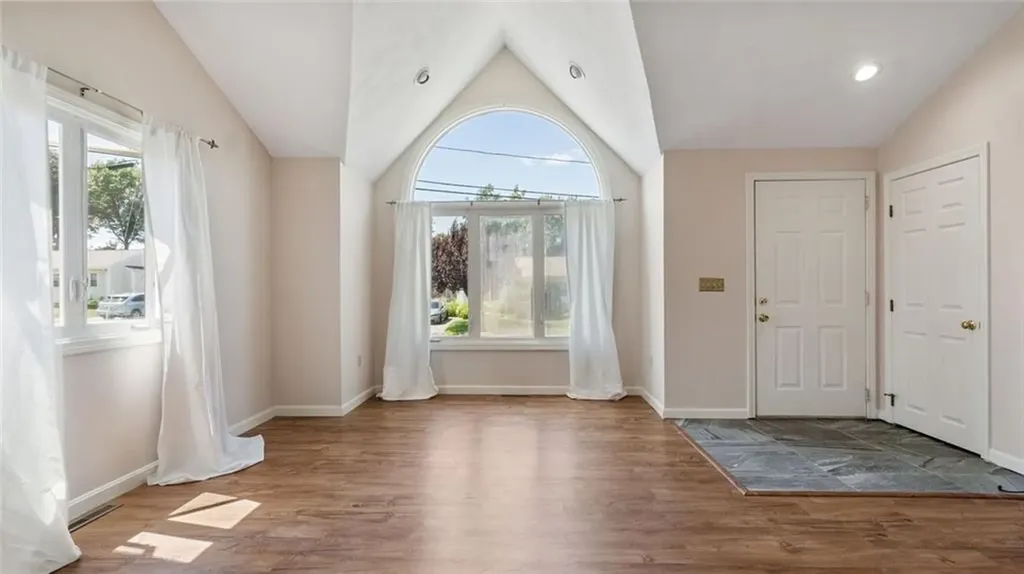 23 Justin Way Cranston RI 02910