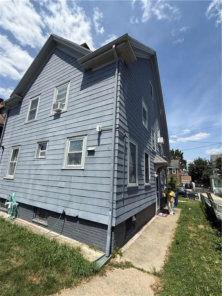 272 Washington Avenue Providence RI 02905