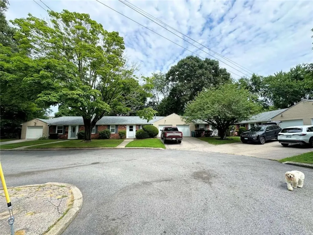 112 Keystone Drive Warwick RI 02886