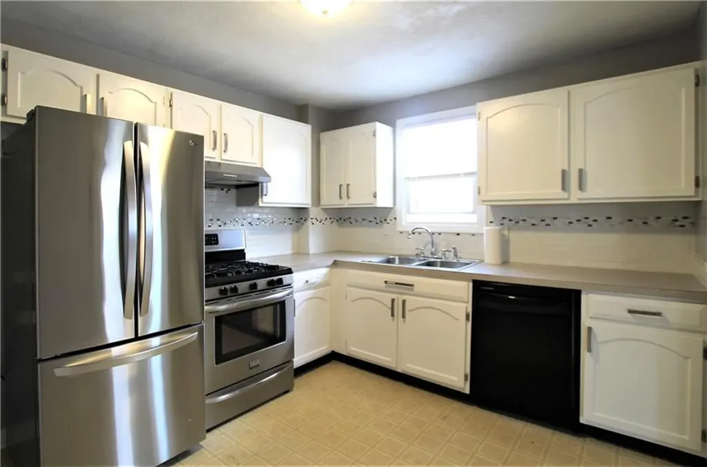 37 Harmony Drive Providence RI 02909