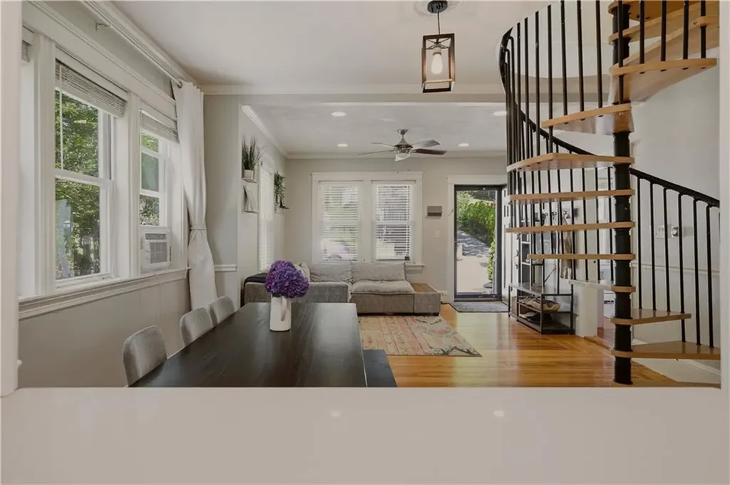 75 Longwood Avenue Providence RI 02908