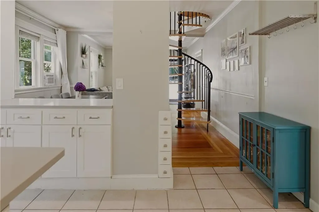 75 Longwood Avenue Providence RI 02908