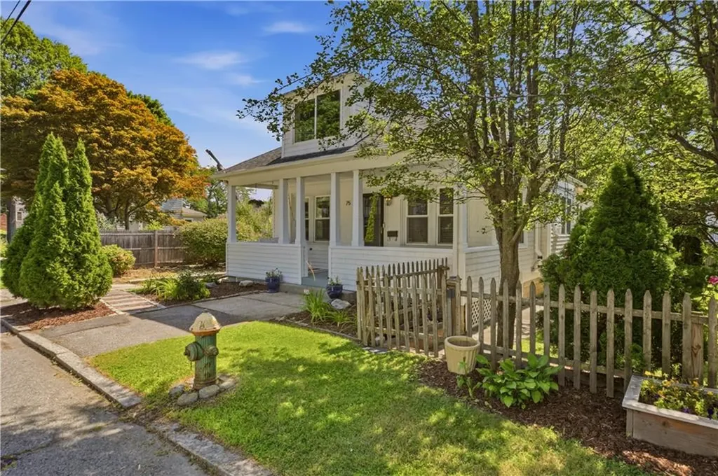 75 Longwood Avenue Providence RI 02908
