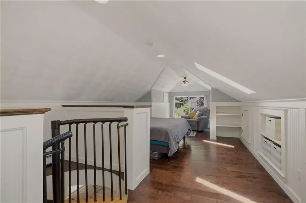 75 Longwood Avenue Providence RI 02908