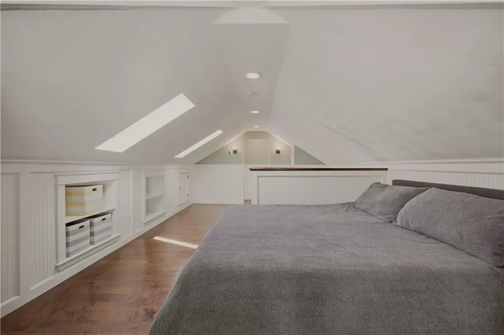 75 Longwood Avenue Providence RI 02908