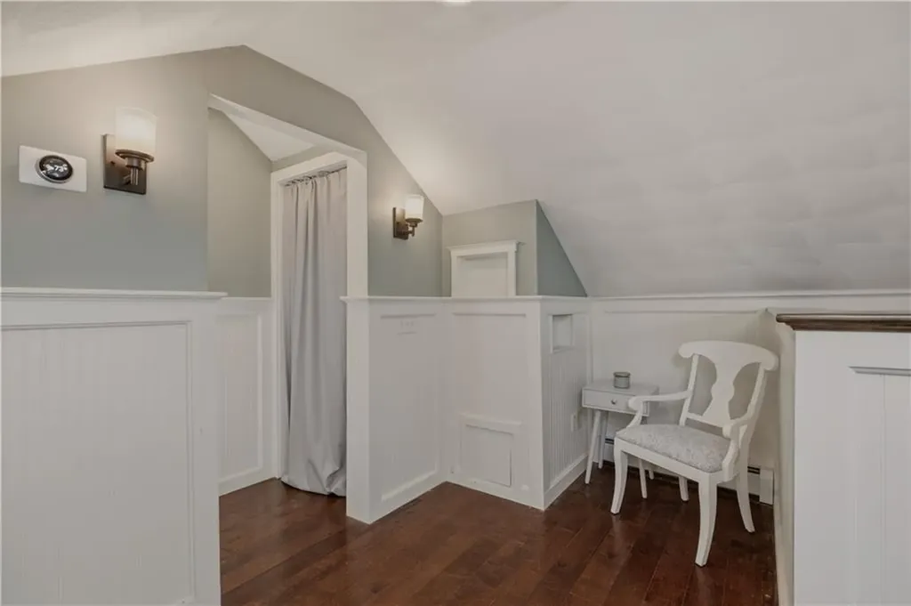 75 Longwood Avenue Providence RI 02908