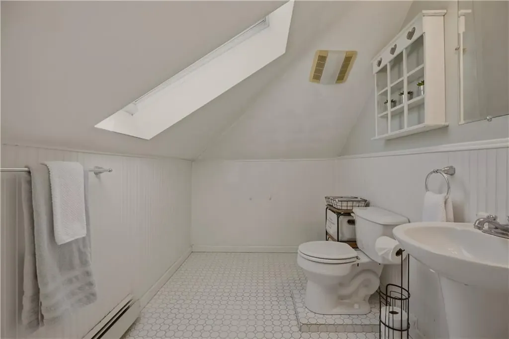 75 Longwood Avenue Providence RI 02908