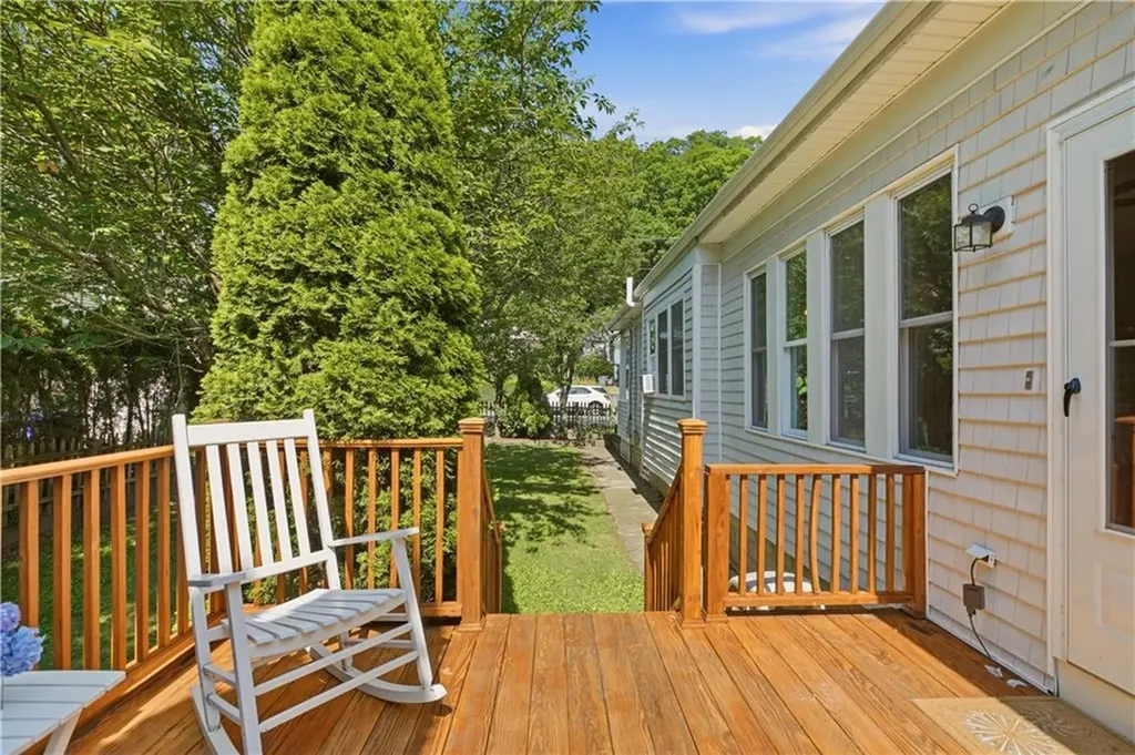 75 Longwood Avenue Providence RI 02908