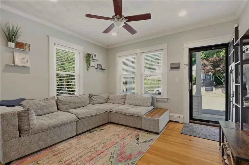 75 Longwood Avenue Providence RI 02908