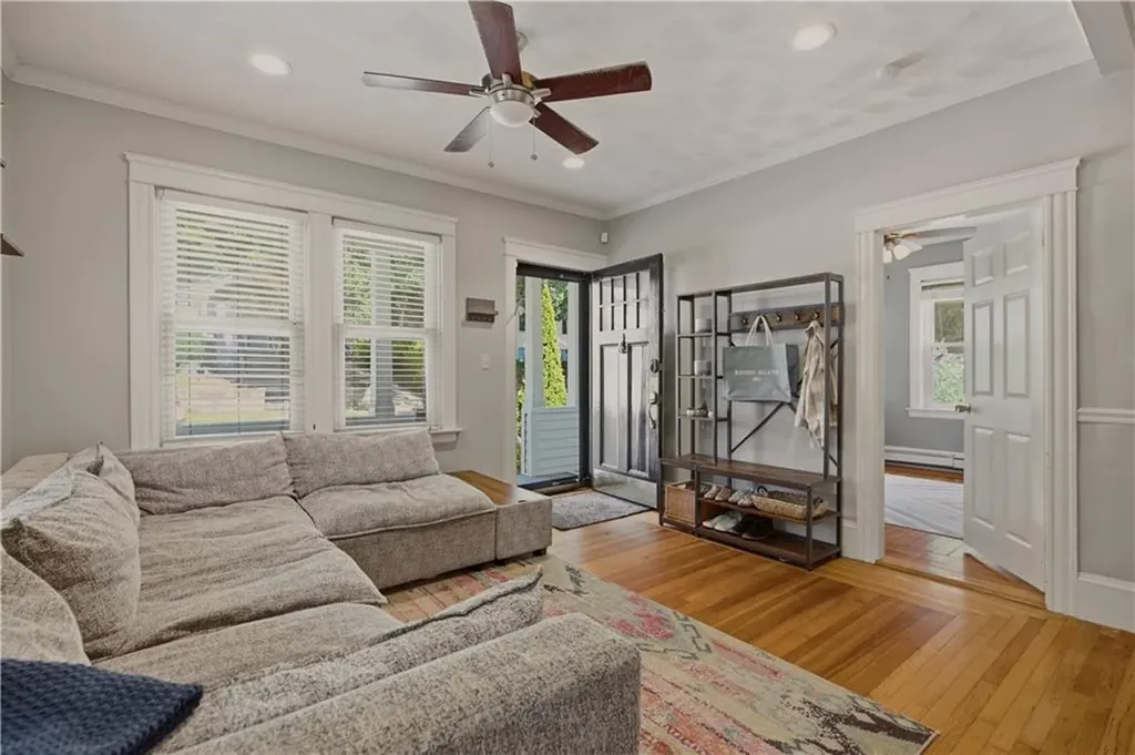 75 Longwood Avenue Providence RI 02908
