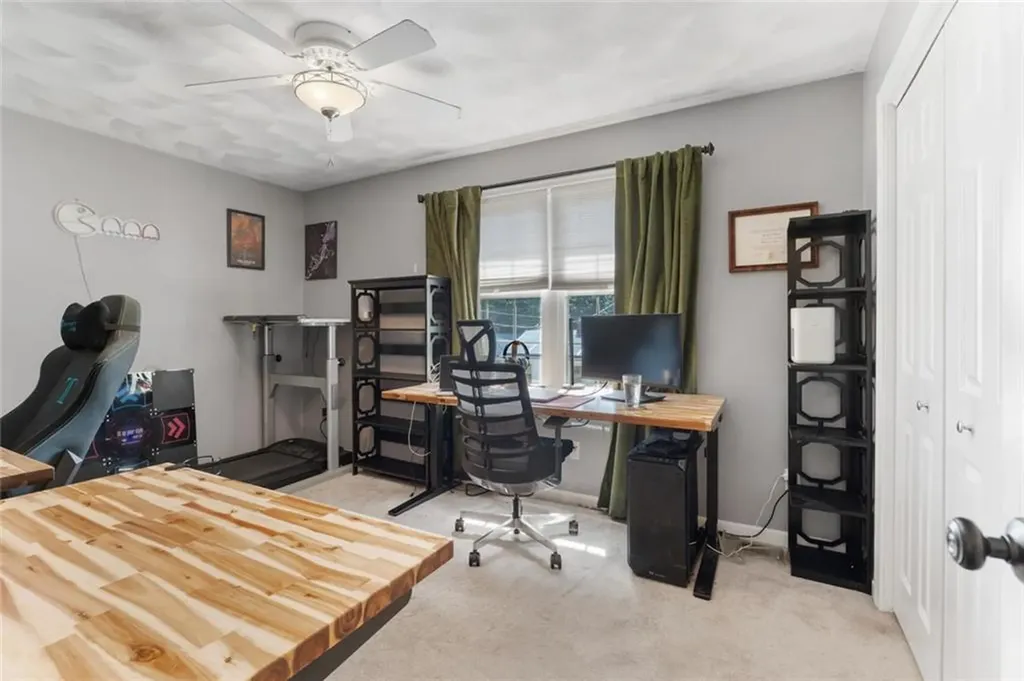 15 Meadow Road Scituate RI 02831