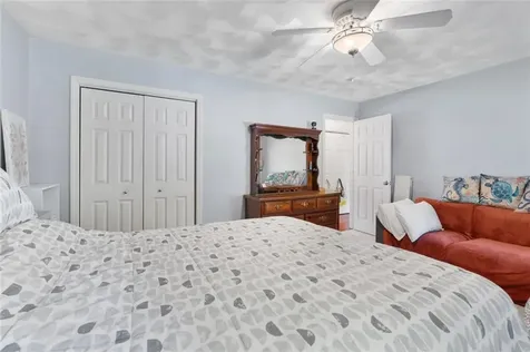 15 Meadow Road Scituate RI 02831
