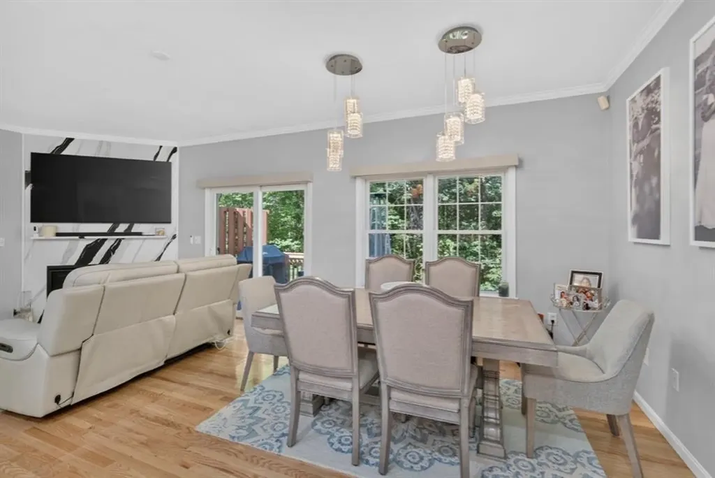 40 Louisquisset Pike North Smithfield RI 02896